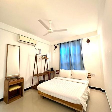 Готель Leisure Boutique Maafushi 维尼家 Екстер'єр фото