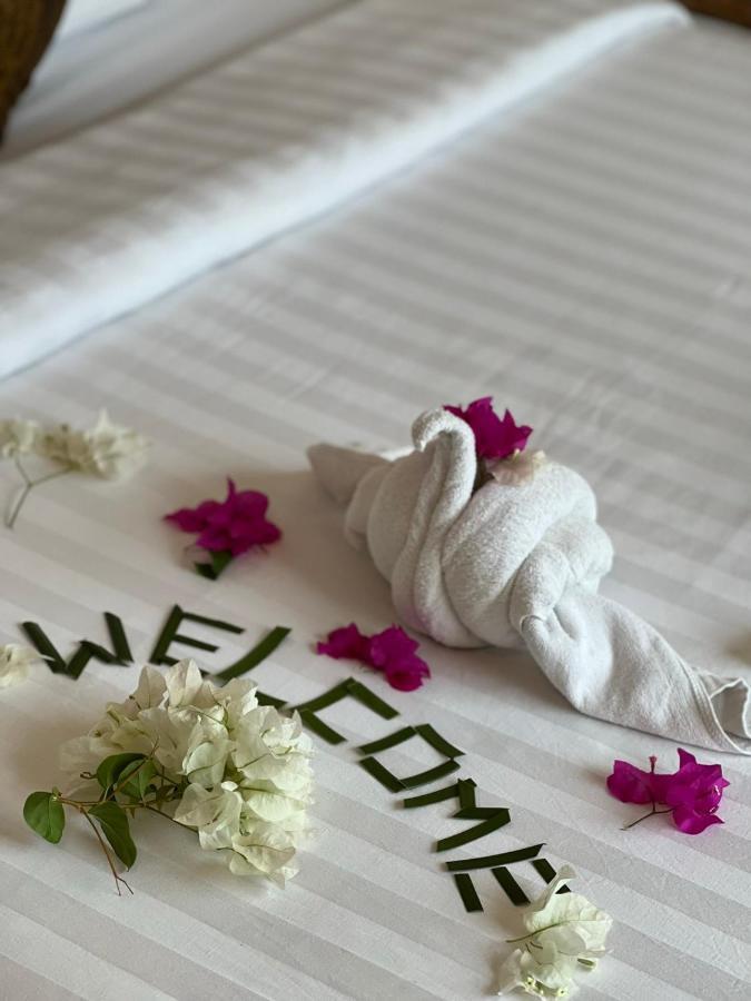 Готель Leisure Boutique Maafushi 维尼家 Екстер'єр фото