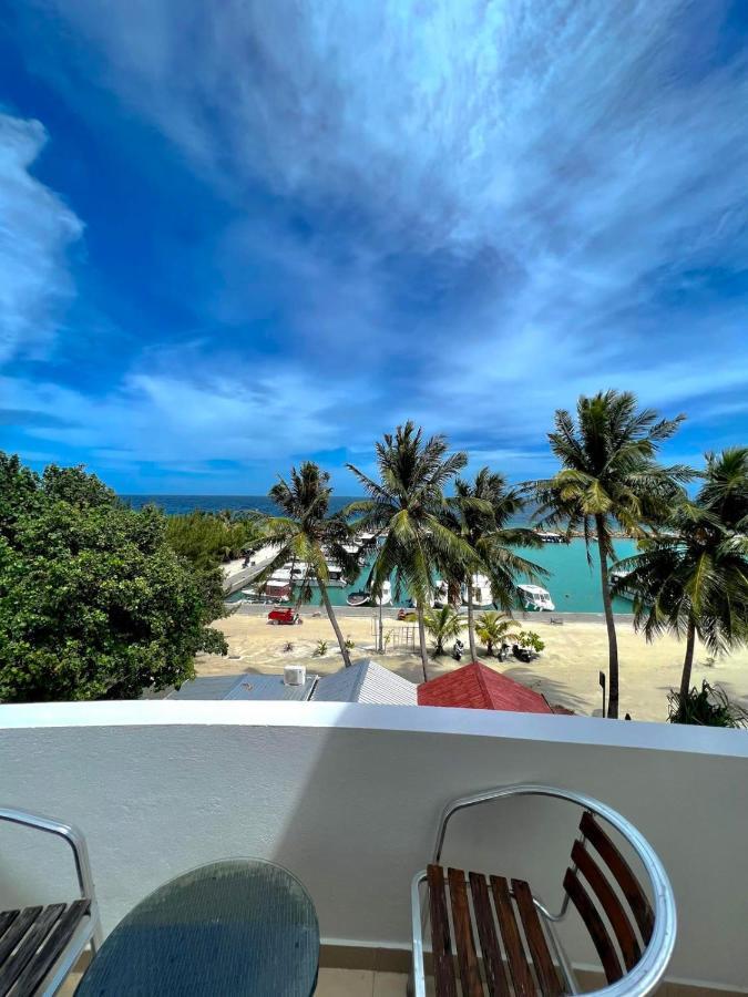 Готель Leisure Boutique Maafushi 维尼家 Екстер'єр фото